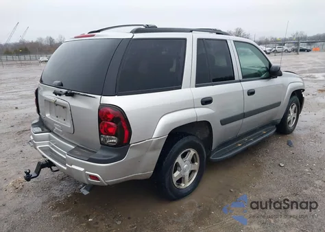2005 Chevrolet Trailblazer Ls z USA, uszkodzony, nr VIN 1GNDT13S452238576